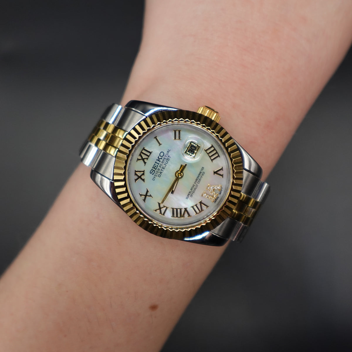 Two-Tone Mother-of-Pearl Watch 31mm